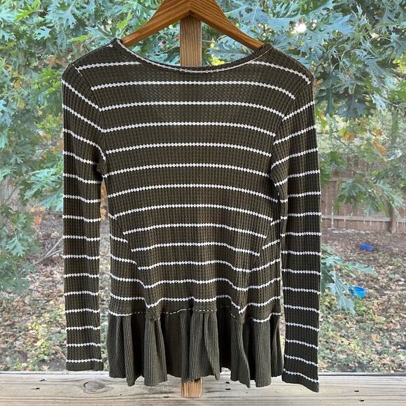 Anthropologie Eri & Ali Green & White Striped Ruffled Knit Top Size XS - Picture 2 of 8